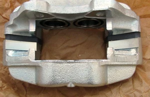 Land Rover Bremssattel vorne LH OEM Teilenr. SEB500470 - Bild 1 von 4