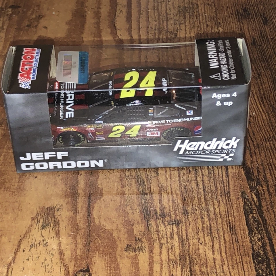 Jeff Gordon 2015 Action 1 64 #24 DTEH Drive to End Hunger Chevy NASCAR Diecast