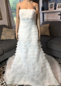 NEW La Sposa Strapless Wedding Gown Sz 10 NWT $1,200 Tiered Ruffle Tulle Dress - Picture 1 of 12