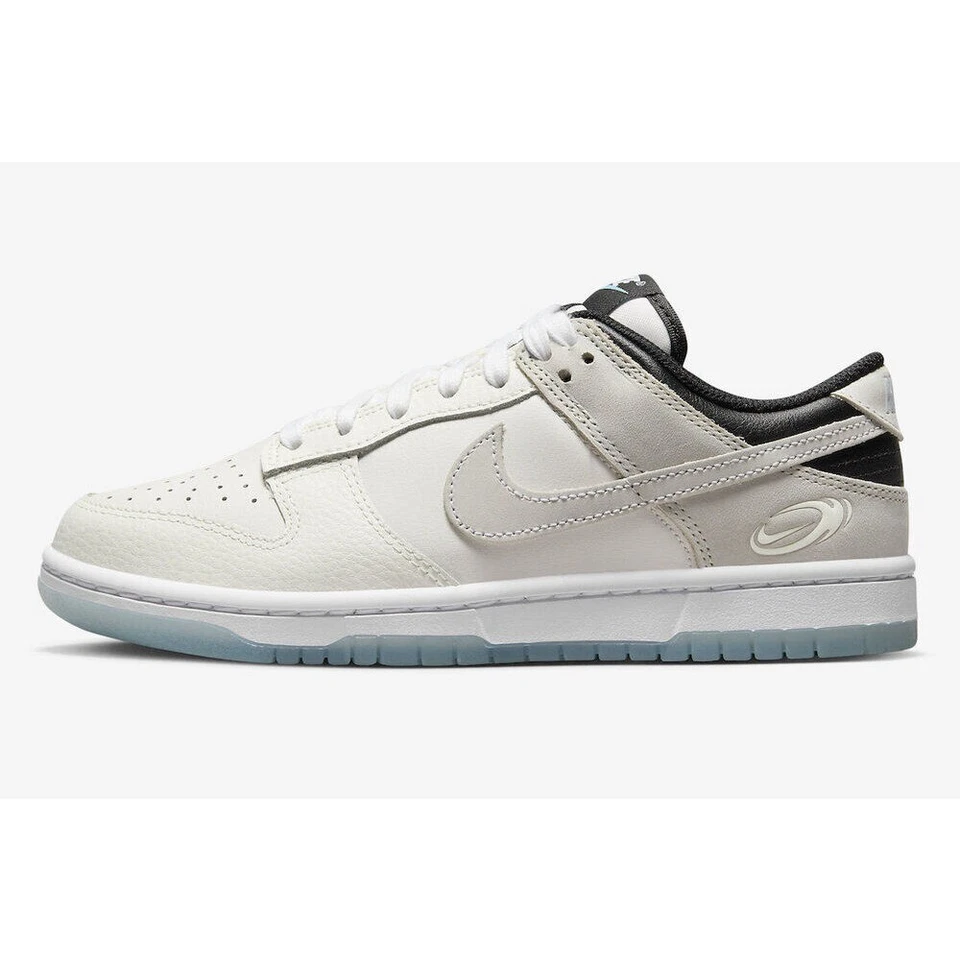 Nike Wmns Dunk Low SE Super Sonic Low-top shoes Women FN7646-030 - Image 1 of 4