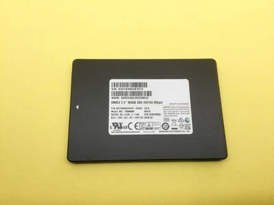 SSD interno Samsung SM863 Series 960GB SATA 6Gbps 2.5"" MZ-7KM9600 Foto 1 de 4