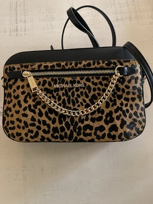 Bandolera Michael Kors NUEVA CON ETIQUETAS Jetset Estampado Leopardo Negra con Herrajes Tono Dorado Foto 1 de 4