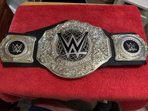 WWE 2023 Mattel WORLD CHAMPIONSHIP Youth New Logo Champion Wrestling BELT REPLIC - Picture 1 of 11