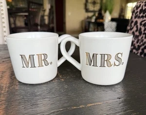 Threshold Mr And Mrs Stoneware Mugs Gold Letter - Picture 1 of 5
