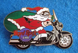 FUKUOKA JAPANESE XMAS SANTA MOTORCYCLE BIKE DELIVERY RIDER Hard Rock Cafe PIN - Picture 1 of 1