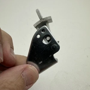 Husqvarna Viking E20 Sewing Machine Replacement Feed Dog Lifting Rod Complete - Picture 1 of 7