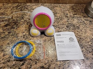 Onaroo Teach Me Time TMT081-US Talking Alarm Clock & Nightlight - Complete, NICE - Picture 1 of 9