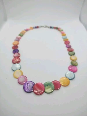 Necklace shell rainbow vintage style retro Cottagecore Beach Holiday Ocean Sea - Image 1 of 4