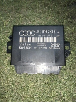 Centralina Sensori Di Parcheggio Audi Q7 2006 4F0919283E - Immagine 1 di 3