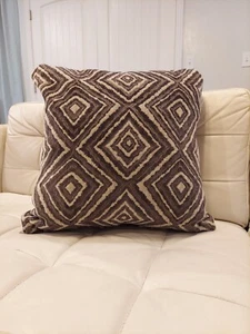 Ethnic Eclectic 20 x 20 Chenille Geometric Throw Pillow Brown Cream Gray Tribal - Picture 1 of 4