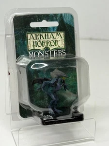 OOP Arkham Horror Monsters NIGHTGAUNT Premium Figure AH101 - Picture 1 of 3