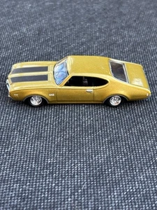 2001 High Speed 1969 Oldsmobile 442 Readers Digest Gold LOOSE - Picture 1 of 10
