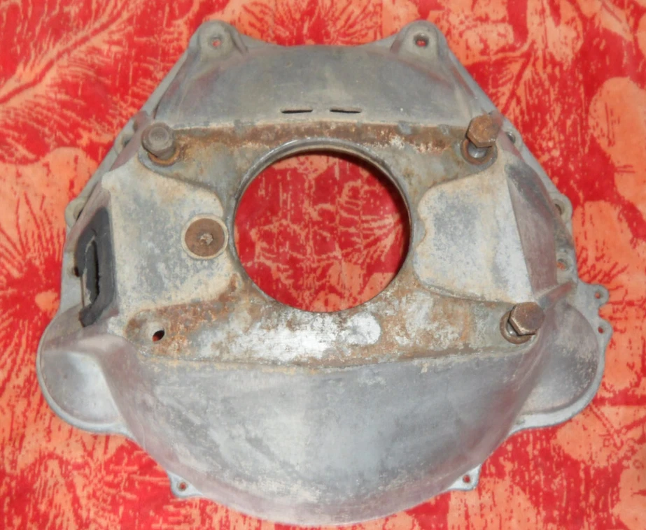 Pontiac V8 GM 9773320 1964 carcasa de aluminio GTO LeMans Tempest Buick Olds Foto 1 de 4