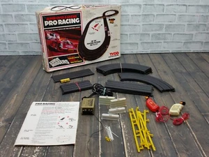 Vintage Tyco 8202 Super Over and Under Racing Set in Box HO Electric **READ** - Picture 1 of 10