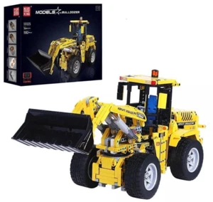 MOULD KING 13122 Tractor Wheel Loader Dump Bucket Remote Control 1572 Piece Toy - Picture 1 of 6
