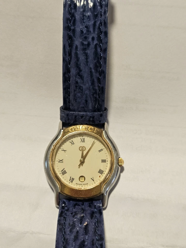 Gucci 8000M Womens Vintage Watch Quartz Leather strap Blue Gold silver Rare - Image 1 of 4