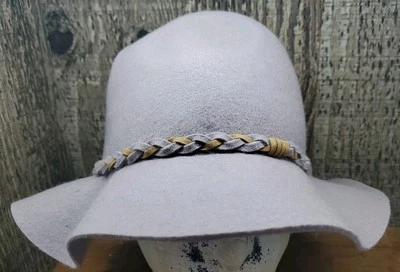 APT 9 Mujer 100% Lana Luz Lavanda Vestido Sombrero Cubo Cuerda Trenzada Talla Única Foto 1 de 4