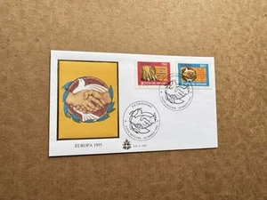 Vatican Europa FDC (1995) +Peace & Freedom #971-72 +Golden Art Cachet +CXL - Picture 1 of 2