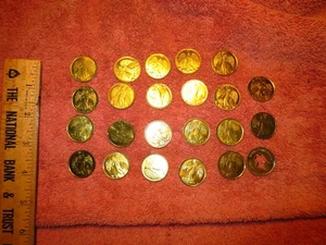 23 Stück Lot Schutzengel goldene Taschenmünzen Medaillen in schönem Zustand - Bild 1 von 3