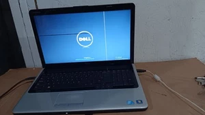 17,3" Dell inspiron 1750 Laptop intel Core 2 Duo @ 2.20 GHz 4 GB Ram Boots Bios - Picture 1 of 21