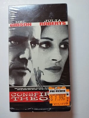 Conspiracy Theory (VHS, 1997) Mel Gibson, Julia Roberts With Blockbuster Sticker Foto 1 de 4
