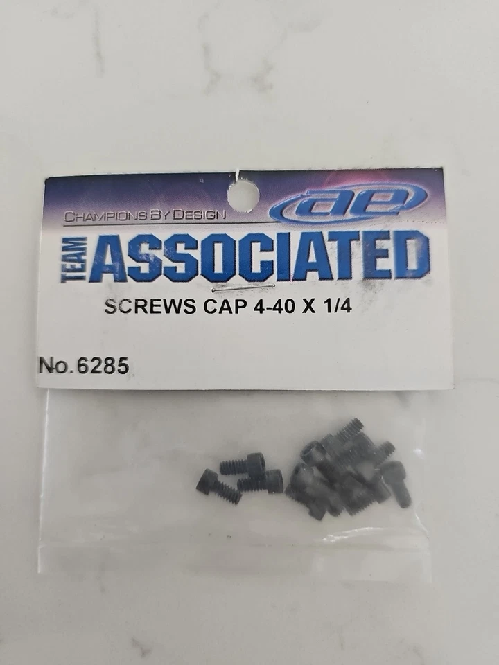  VINTAGE TEAM ASSOCIATED 6285 SCREWS, CAP,  4-40 X 1/4" - Image 1 of 1