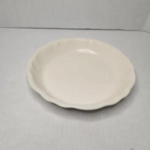 Pfaltzgraff Ivory Ceramic Stoneware Scalloped Pie Tart Quiche Plate Dish USA 10" - Picture 1 of 6