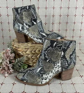 Madewell “The Rosie” Ankle Boot in Snake Embossed Leather MA435 Size 8 Bootie - Picture 1 of 8