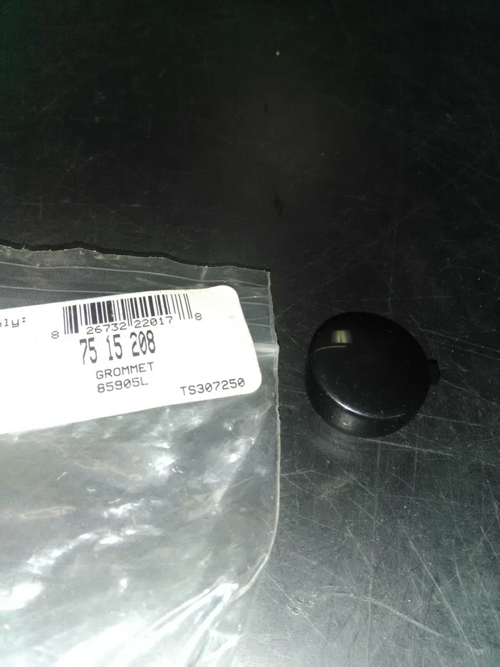 Aislador de buje colector de admisión clásico Saab 99 900 7515208 Foto 1 de 1