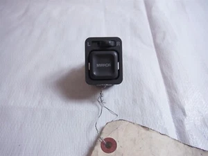 1998 HONDA CR-V POWER MIRROR POSITION SWITCH CONTROL OEM 1997-2001 - Picture 1 of 4