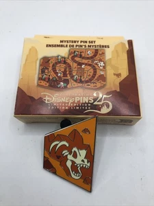 Prendedor rompecabezas mapa de atracciones Disneyland Thunder Mountain 2025 LE 475 huesos de dinosaurio - Imagen 1 de 3