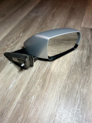 🚘 OEM Right Passenger Side Power Mirror – 2017 Cadillac ATS | Pre-Owned - Image 1 of 4