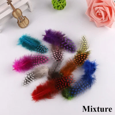 50PCS Hahn Federn Punkte Plume DIY Basteln Kostüm Hut Nähen Dekoration Stütze - Bild 1 von 4