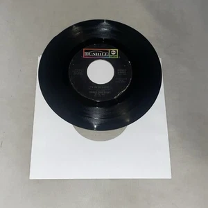 THREE DOG NIGHT: PLAY SOMETHING SWEET / I'D BE SO HAPPY .. 45 RPM A-3795 - Picture 1 of 1