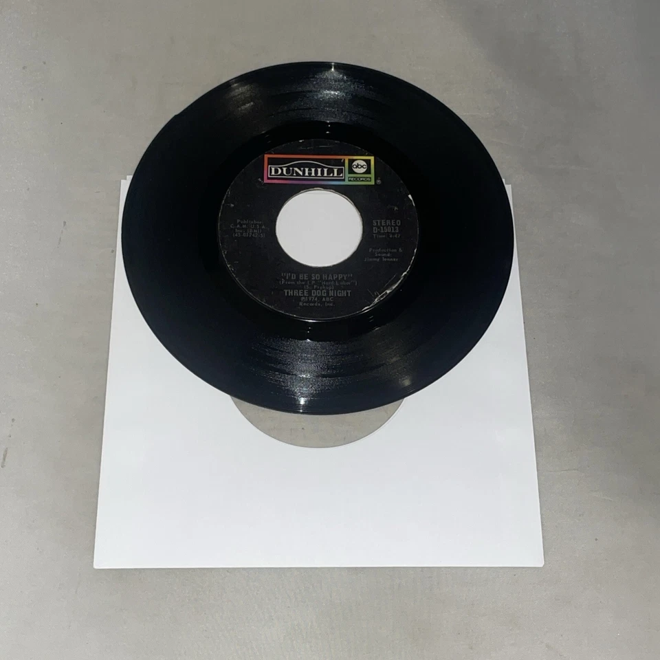 THREE DOG NIGHT:   PLAY SOMETHING SWEET / I'D BE SO HAPPY .. 45 RPM A-3795 - Image 1 of 1