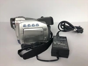 Canon ZR60 , Excellent Condition - Picture 1 of 5