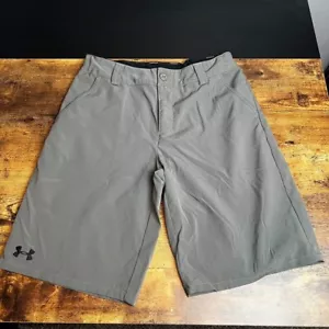 Pantalones cortos de golf Under Armour para niños jóvenes grises talla grande - Imagen 1 de 12