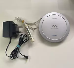 Sony D-NE720 Lettore CD WALKMAN ATRAC/MP3/CD PORTATILE SOTTILE - corpo in metallo completo - Foto 1 di 9