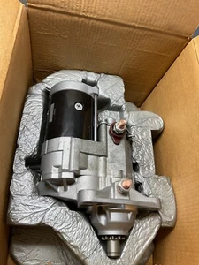 Motor de arranque International Navistar OEM 12 VOLTIOS R4.0 DT466E DENSO 228000 5311 - Imagen 1 de 2