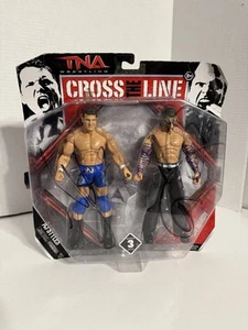 Jakks TNA FIRMADO Cross The Line Aj Styles Jeff Hardy 2010 100% AUTÉNTICO - Imagen 1 de 2