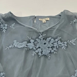 Blusa pulóver para mujer Linda Anderson, estampado floral azul, talla L - Imagen 1 de 5