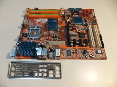 ABIT IL8 V3.0, LGA775, Intel 945P Motherboard+I/O SHIELD - Image 1 of 4