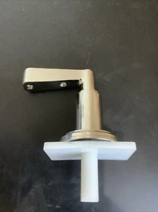 Bordura a leva filigrana nichel lucido. 30-WTR-TR24. L5 - Foto 1 di 6