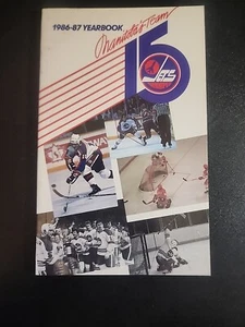 1986-87 Winnipeg Jets Yearbook - Picture 1 of 7