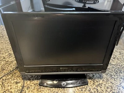Emerson TV DVD PLAYER COMBO LD195EMX 19" 720p HD LCD Television - Image 1 of 4