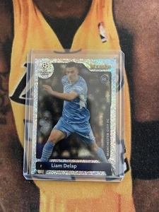 2021-22 MERLIN CROMO UCL LIAM DELAP RC RIFRATTORE A MACCHIE /150 MANCHESTER CITY - Foto 1 di 2