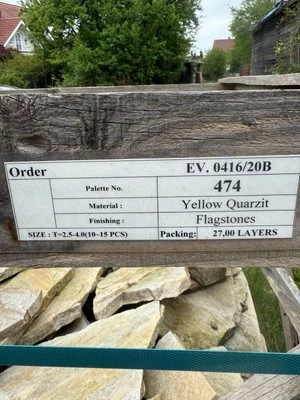Polygonal-Terrassenplatten, Naturbruchstein Quarzit Goldgelb,   ca. 10m² - Bild 1 von 2