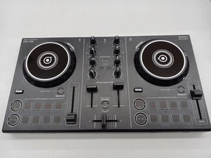PIONEER DDJ-200 2-Channel Smart DJ Controller Bluetooth Wireless Compact - JAPAN - Picture 1 of 3