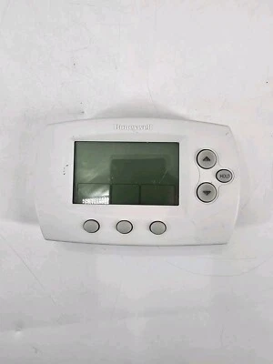Termostato programable Honeywell FocusPRO 6000 5-1-1/5-2 días (TH6110D1021) Foto 1 de 4