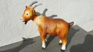 Kleine Ziege Tierfigur Geißbock Figur Dekoration Geissbock Ziegenbock Natur B - Picture 1 of 6
